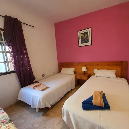 Couette-café Playa Ingles Patronato 1c